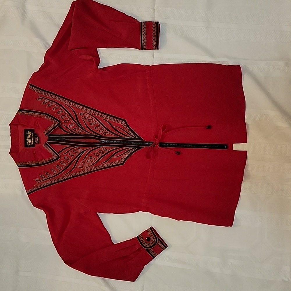 Bob Mackie top